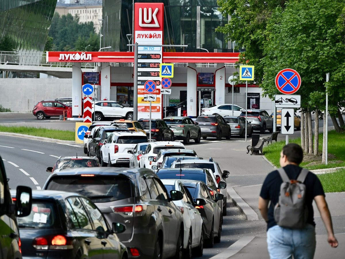 Sợ Moscow không còn xăng để bán, nước láng giềng của Nga phải đi 'đánh tiếng' với loạt quốc gia châu Á - Ảnh 1