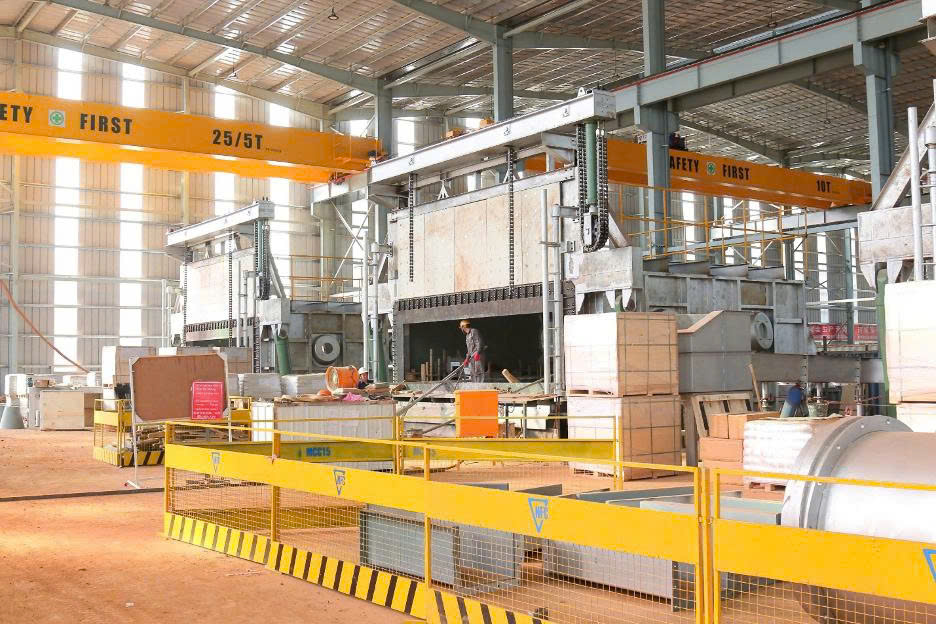 Sau 10 năm thai nghén, Việt Nam sắp ra lò mẻ kim loại chiến lược làm máy bay, tàu vũ trụ tại nhà máy 18.400 tỷ đồng - Ảnh 1