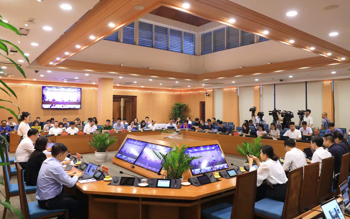 Hà Nội sẽ xử lý nghiêm việc phát tán thông tin quy hoạch sai lệch trên mạng xã hội - Ảnh 1