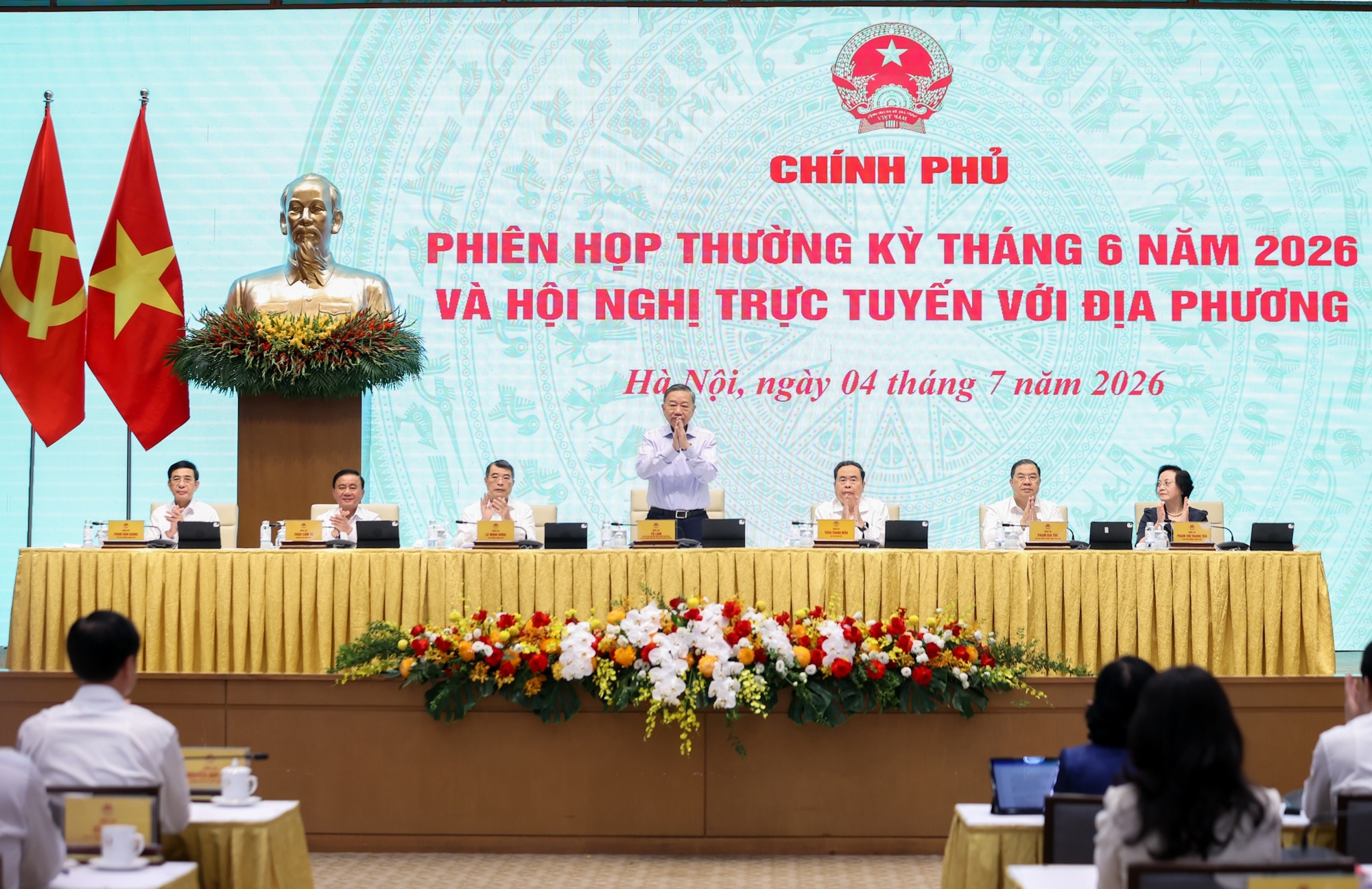 Chính phủ yêu cầu sắp xếp xã, phường theo chủ trương của Bộ Chính trị - Ảnh 1