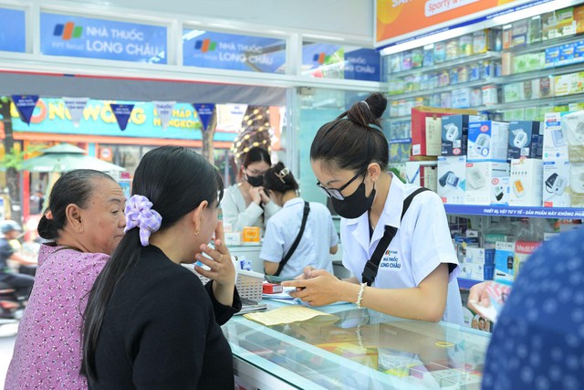 Long Châu - Chuỗi nhà thuốc Việt có danh mục thuốc thế hệ mới lớn bậc nhất