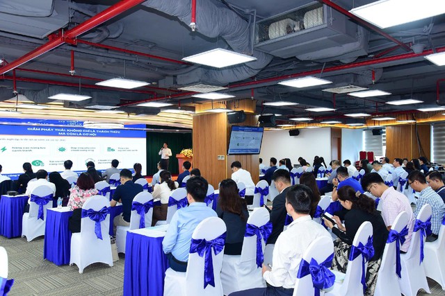Giảm phát thải: Khi doanh nghiệp “chuyển vai” từ tìm hiểu sang triển khai - Ảnh 1
