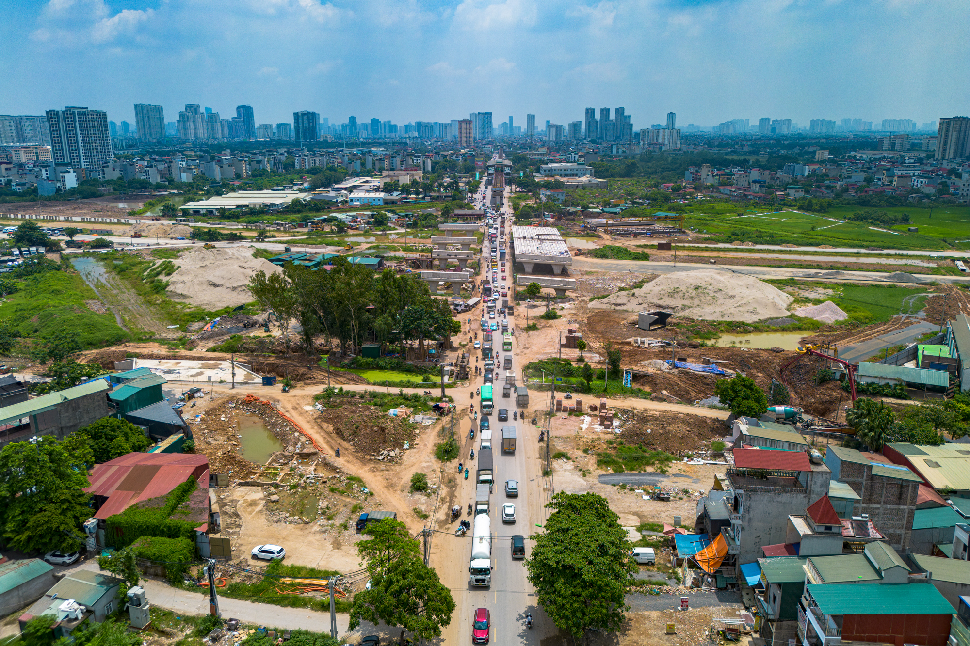 Đại công trường gần 9.600 tỷ đồng mở rộng cửa ngõ phía Tây Hà Nội: Tăng tốc thông xe trước Tết Nguyên Đán