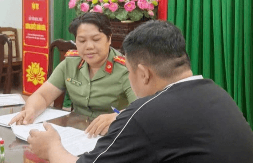 Tài khoản ngân hàng phát sinh giao dịch hơn 100 tỷ đồng, người đàn ông bị công an mời lên làm việc - Ảnh 1