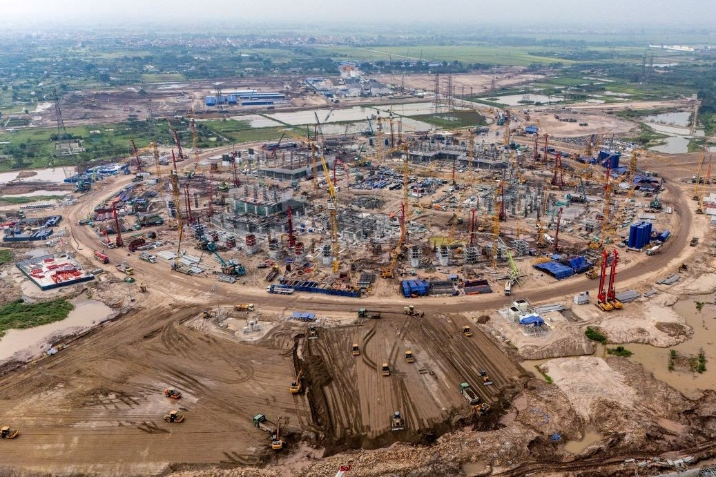 Vingroup lại chọn Đại Dũng làm mái vòm 'ngốn' hàng chục nghìn tấn thép, cao độ 120m cho sân vận động lớn nhất thế giới: Nguồn thép từ đâu? - Ảnh 1
