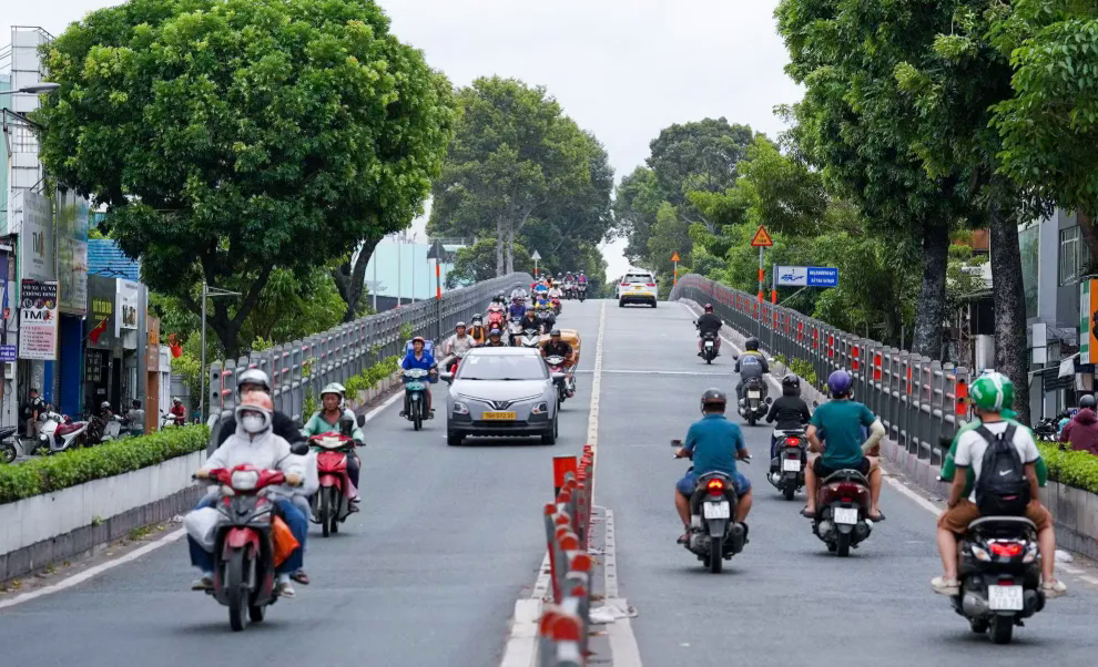 TP Hồ Chí Minh xây 7 cầu vượt giảm ùn tắc giao thông - Ảnh 1