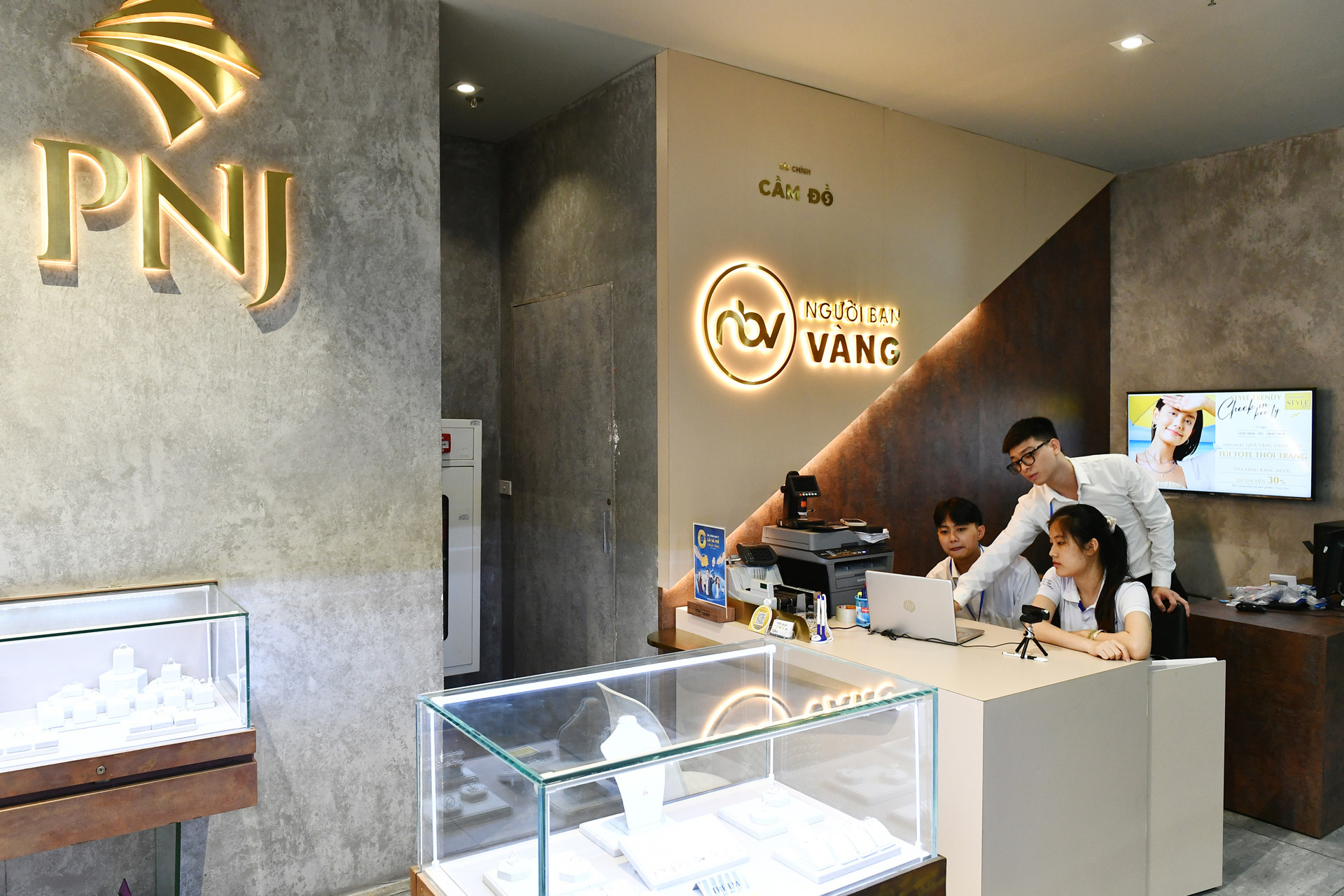 PNJ thuê đơn vị quốc tế kiểm định sản phẩm, kiểm toán quy trình kinh doanh kim cương - Ảnh 1