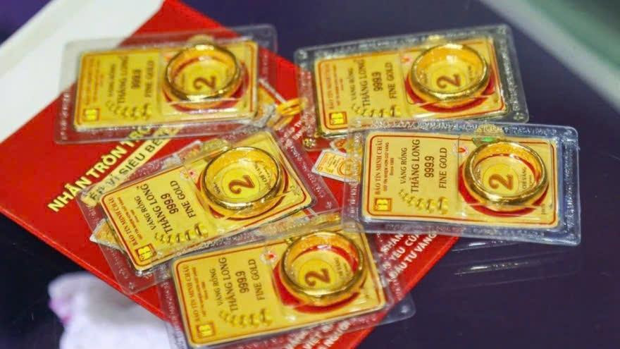 Giá vàng nhẫn trơn, vàng miếng sáng 23/7: PNJ mua vào thấp nhất, Bảo Tín Minh Châu chào giá cao nhất - Ảnh 1