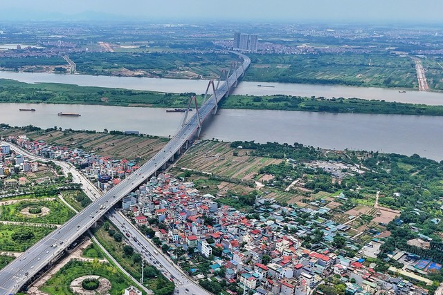 Hà Nội xây dựng hệ thống đê hiện đại, đảm bảo an toàn với mực nước lũ - Ảnh 1