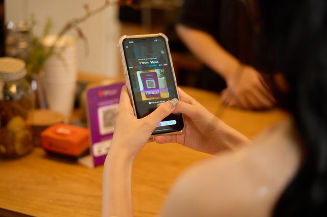 TPBank mở rộng kết nối thanh toán QR xuyên biên giới