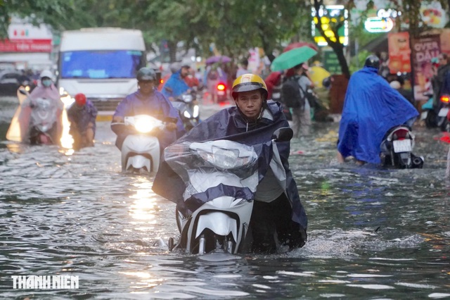 TP.HCM lên 'phác đồ điều trị' dứt điểm ngập