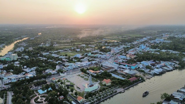 Vĩnh Long dốc sức xây dựng 7 xã nông thôn mới đầu tiên của tỉnh - Ảnh 1