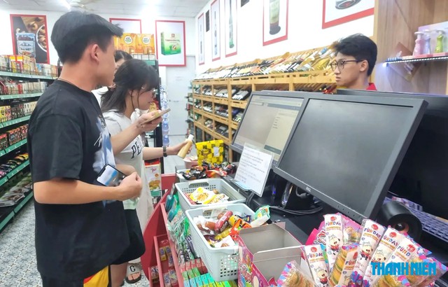 Thông tin trên hóa đơn: Cục Thuế nói một đằng, thuế cơ sở hướng dẫn một nẻo - Ảnh 1
