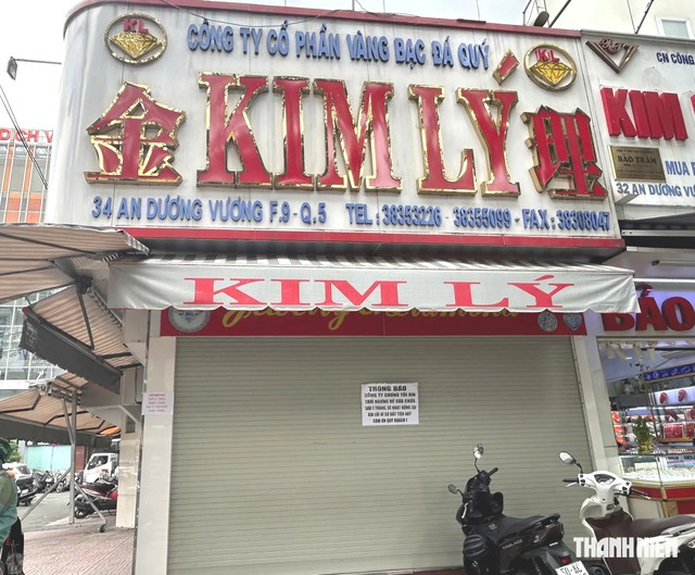 Thị trường kim cương TP.HCM nơi đóng cửa, nơi vắng ngắt - Ảnh 1