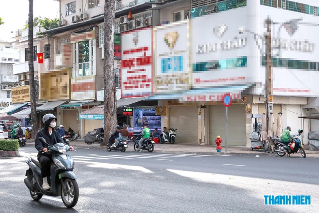 Tiệm kim cương không mua lại có vi phạm? - Ảnh 1