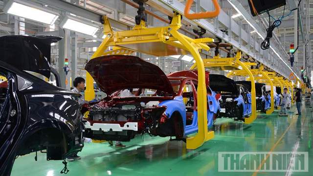 Chính phủ yêu cầu gỡ vướng chuyển giao công nghệ sản xuất, lắp ráp ô tô
