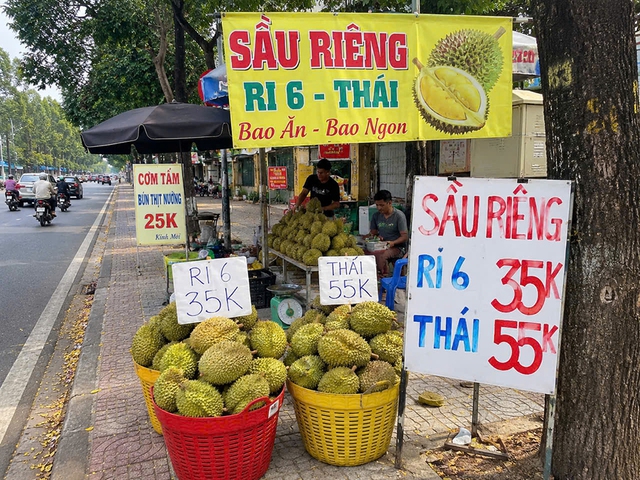 Giá sầu riêng giảm mạnh, vì sao? - Ảnh 1