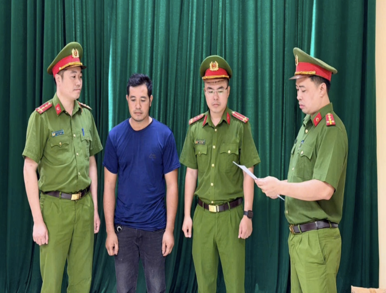 Khởi tố giám đốc và kế toán một công ty có tiếng