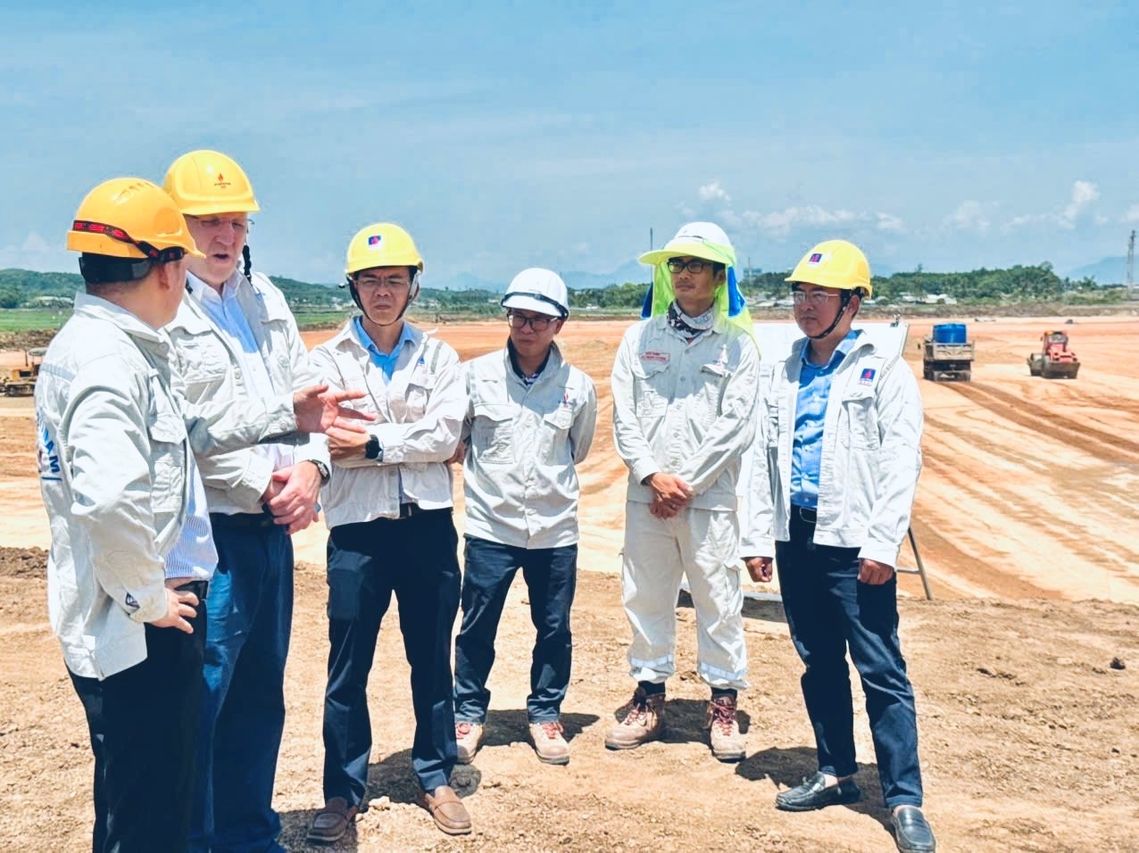 Dự án 1,5 tỷ USD của nhà máy lọc dầu đầu tiên tại Việt Nam có động thái quan trọng