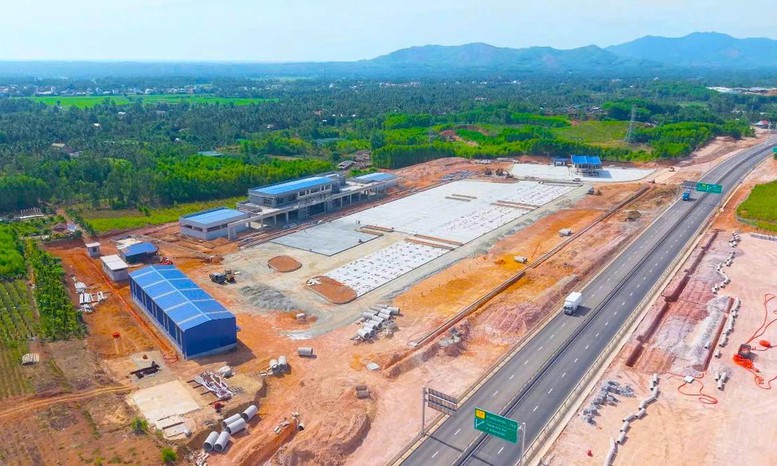 Vận hành toàn bộ các trạm dừng nghỉ trên cao tốc Bắc-Nam dịp nghỉ lễ 2/9