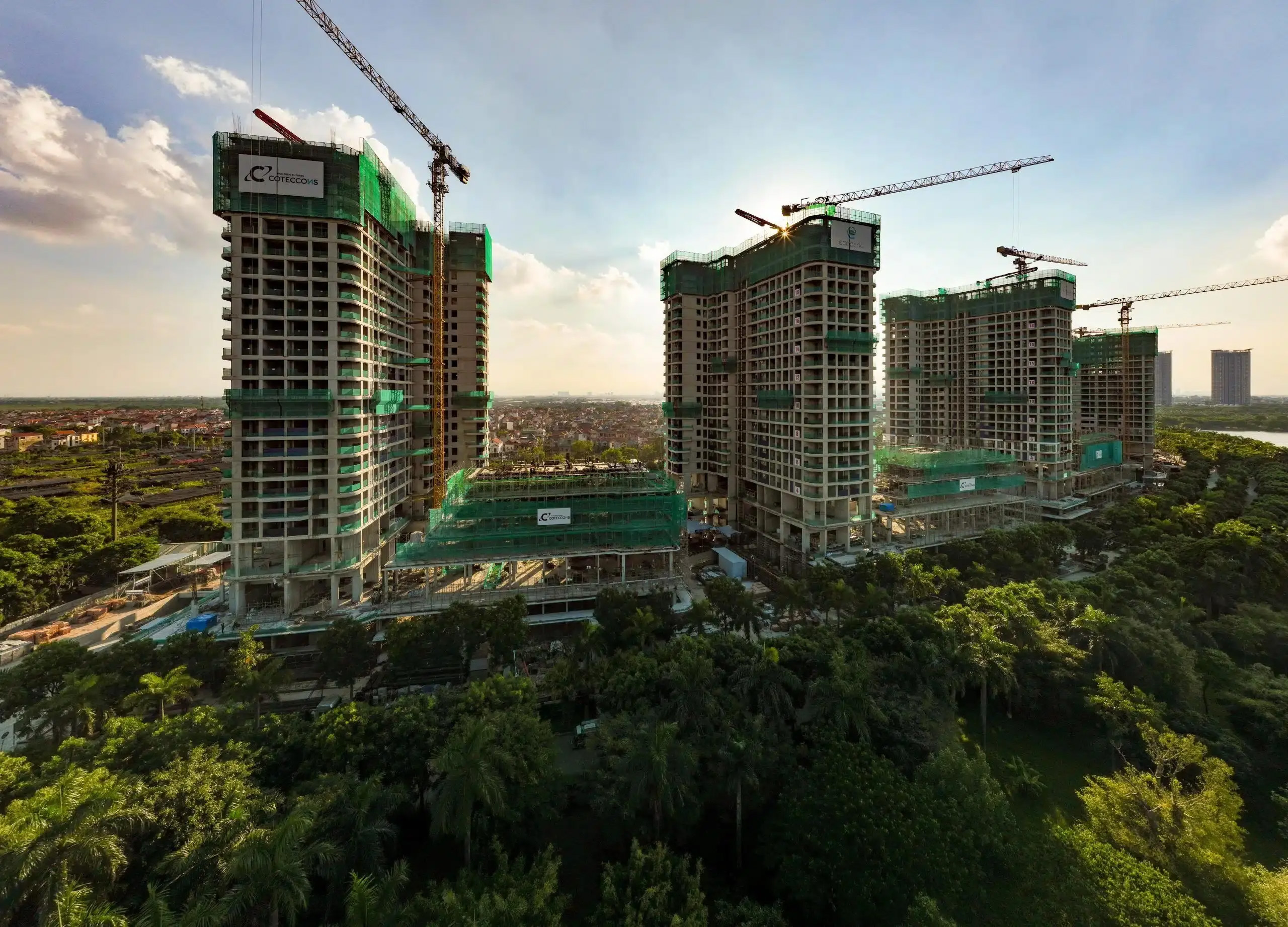 Cuộc lột xác của doanh nghiệp xây dựng Việt Nam: Từ làm thuê trên sân nhà đến tổng thầu các siêu dự án tỷ USD