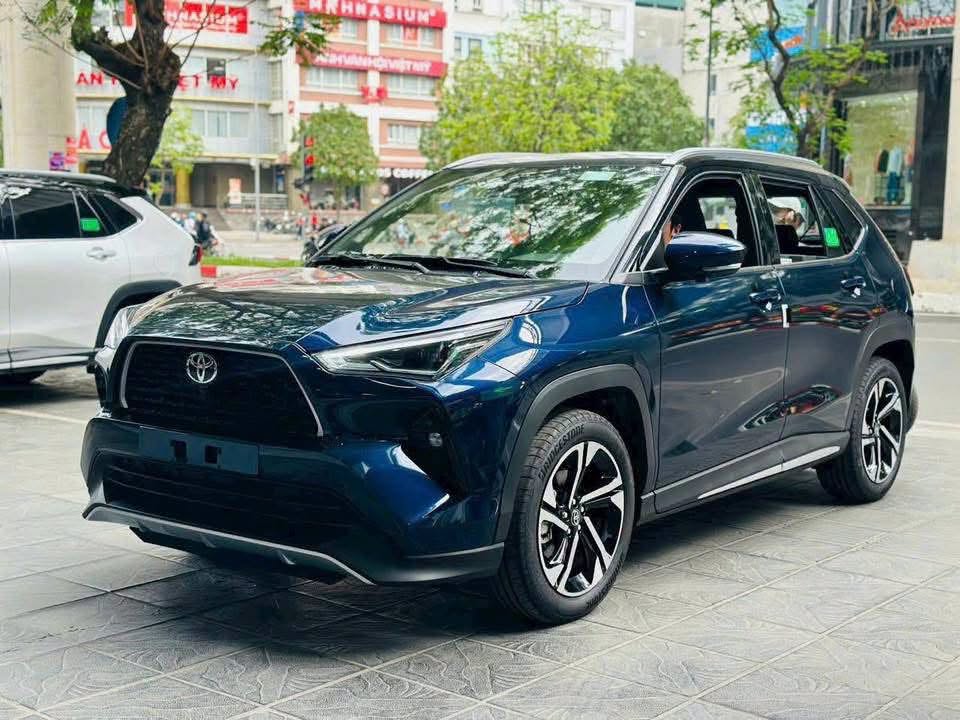 Toyota Yaris Cross hot trở lại: Bán gần 1.800 xe/tháng, hầu hết là bản xăng, thêm áp lực cho Xforce