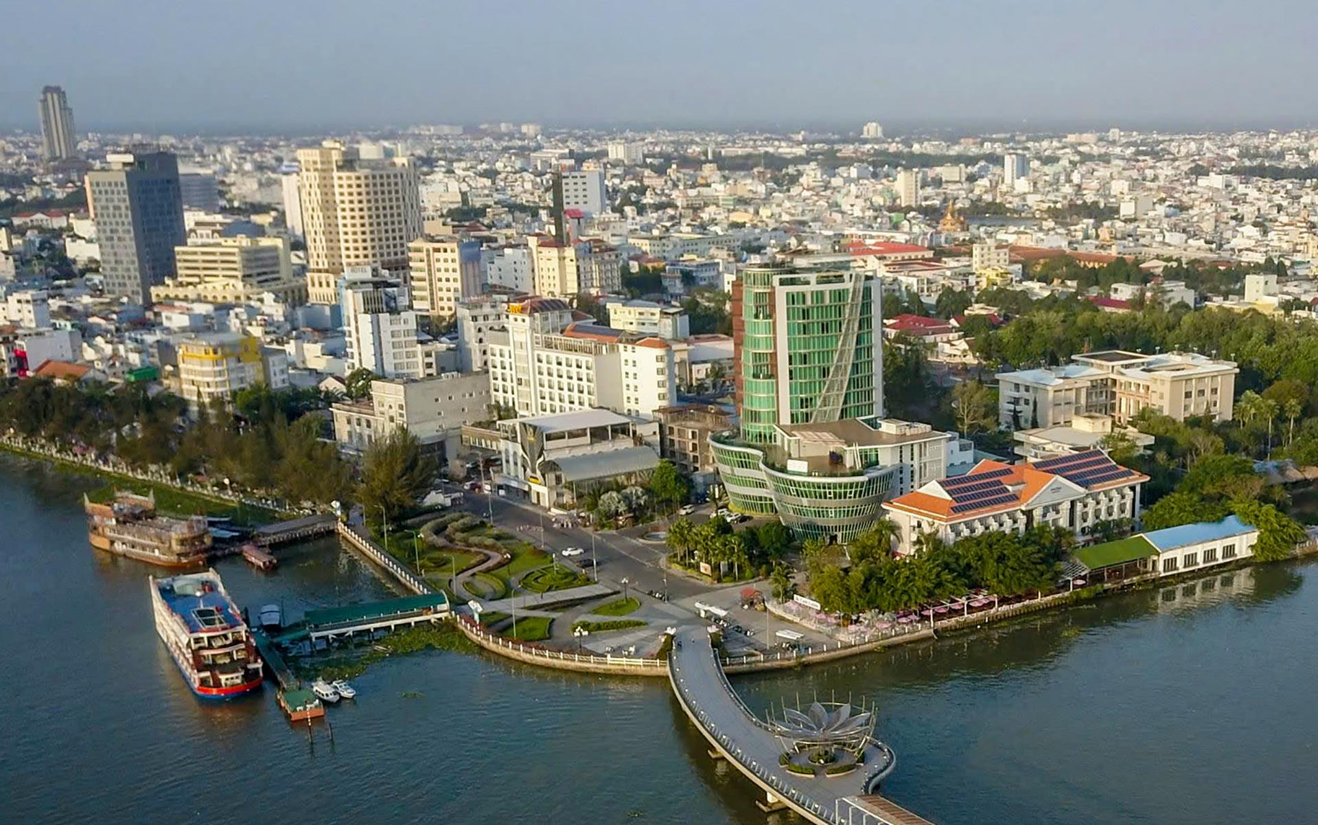 Miền Tây sắp có công trình cao nhất từ trước đến nay, vượt tòa nhà 30 tầng
