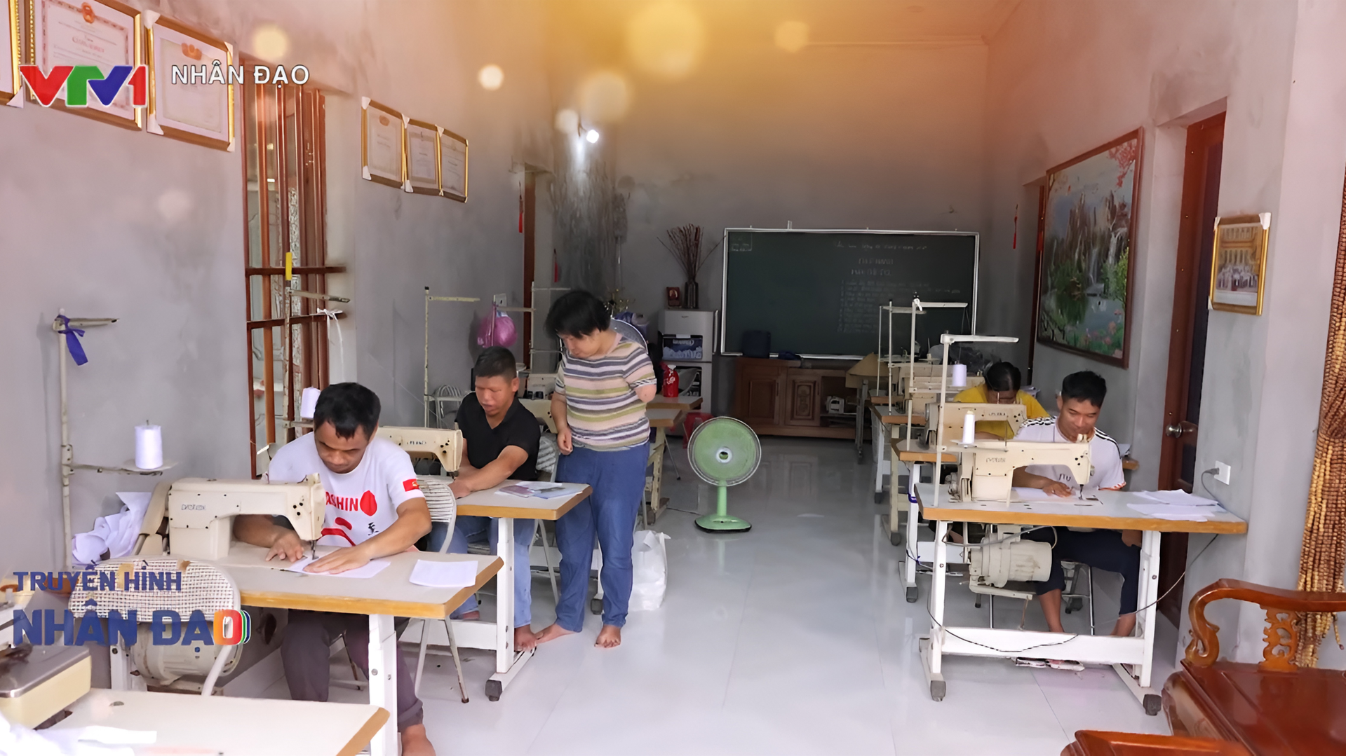 Từ người đi tìm cơ hội đến người mở lối cho hơn 700 người khuyết tật