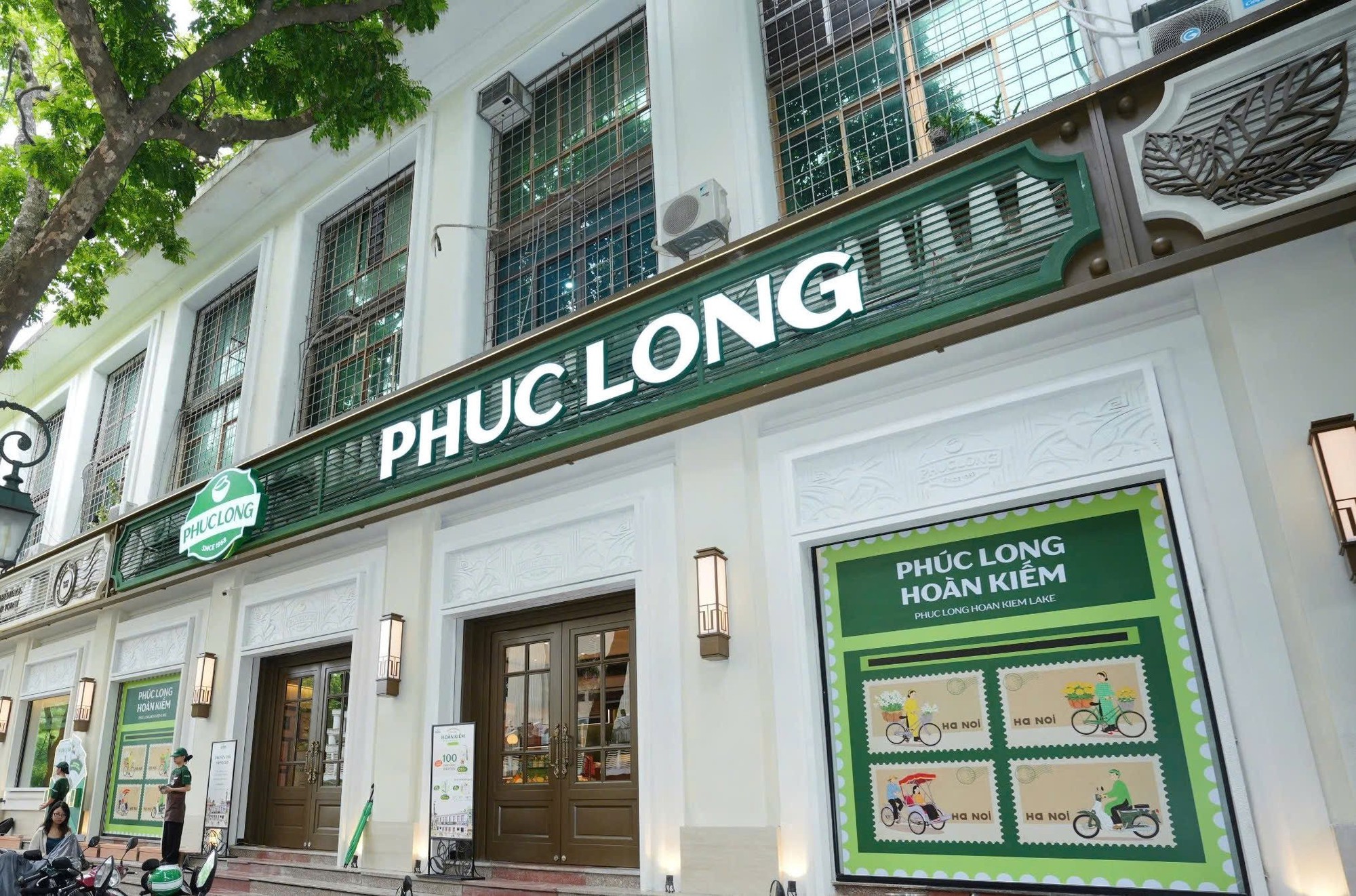Phúc Long mở cửa hàng 360 m2 ngay cạnh Starbucks, cùng tòa nhà Bưu điện Hà Nội: Cuộc chiến mặt bằng lộ ra từ một chi tiết ít ai để ý