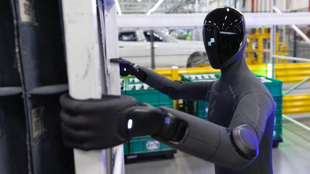 Tầm nhìn cực đỉnh của ông Phạm Nhật Vượng: robot hình người tràn vào các nhà máy sản xuất ô tô, Tesla cùng Hyundai, BMW đồng loạt tăng tốc