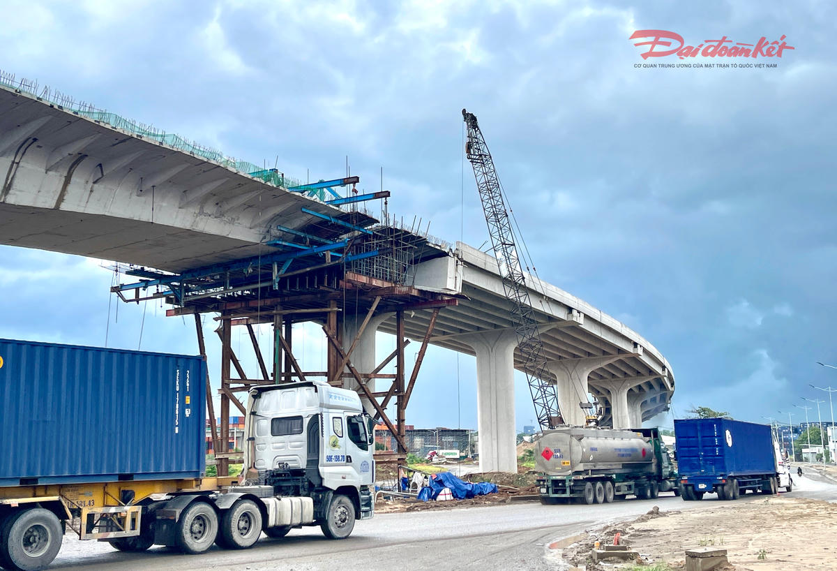 Hiện trạng nút giao Tân Vạn quy mô 3 tầng trên tuyến Vành đai 3 TPHCM