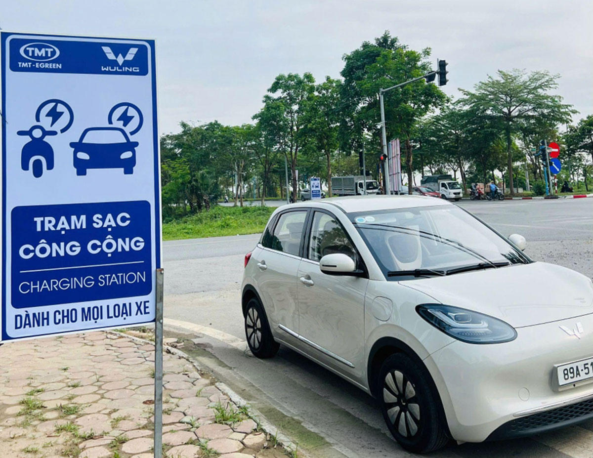 Yêu cầu hoàn thiện hạ tầng sạc điện tại các trạm dừng nghỉ