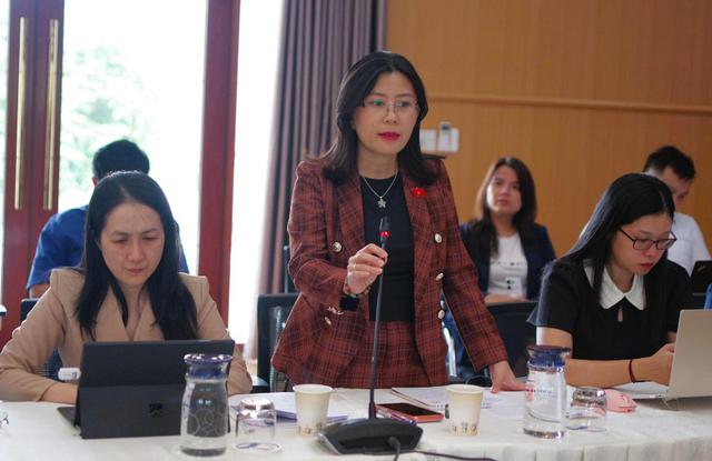 Đoàn công tác của Quốc hội khảo sát thực tế, làm việc tại Công ty Thủy điện Buôn Kuốp