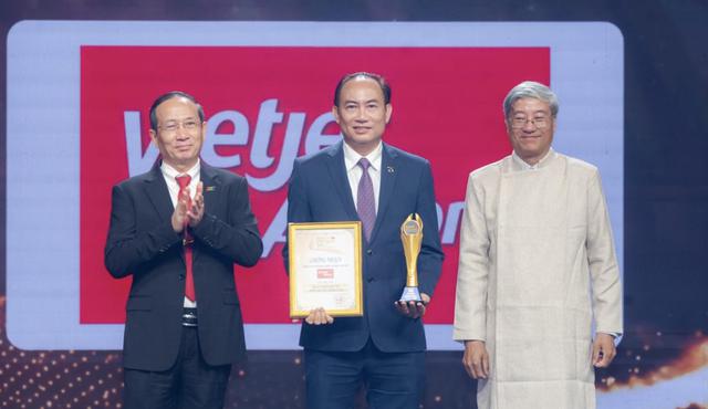 Vietjet được vinh danh “Dấu ấn Thương hiệu Việt hướng tới tăng trưởng xanh”