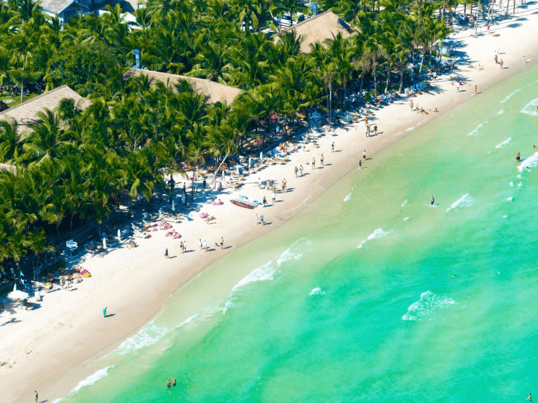 Không phải Bali, Phuket hay Maldives, một hòn đảo của Việt Nam lọt Top 10 hấp dẫn nhất thế giới, góp mặt cùng loạt điểm đến đình đám của Na Uy, Hy Lạp, Philippines