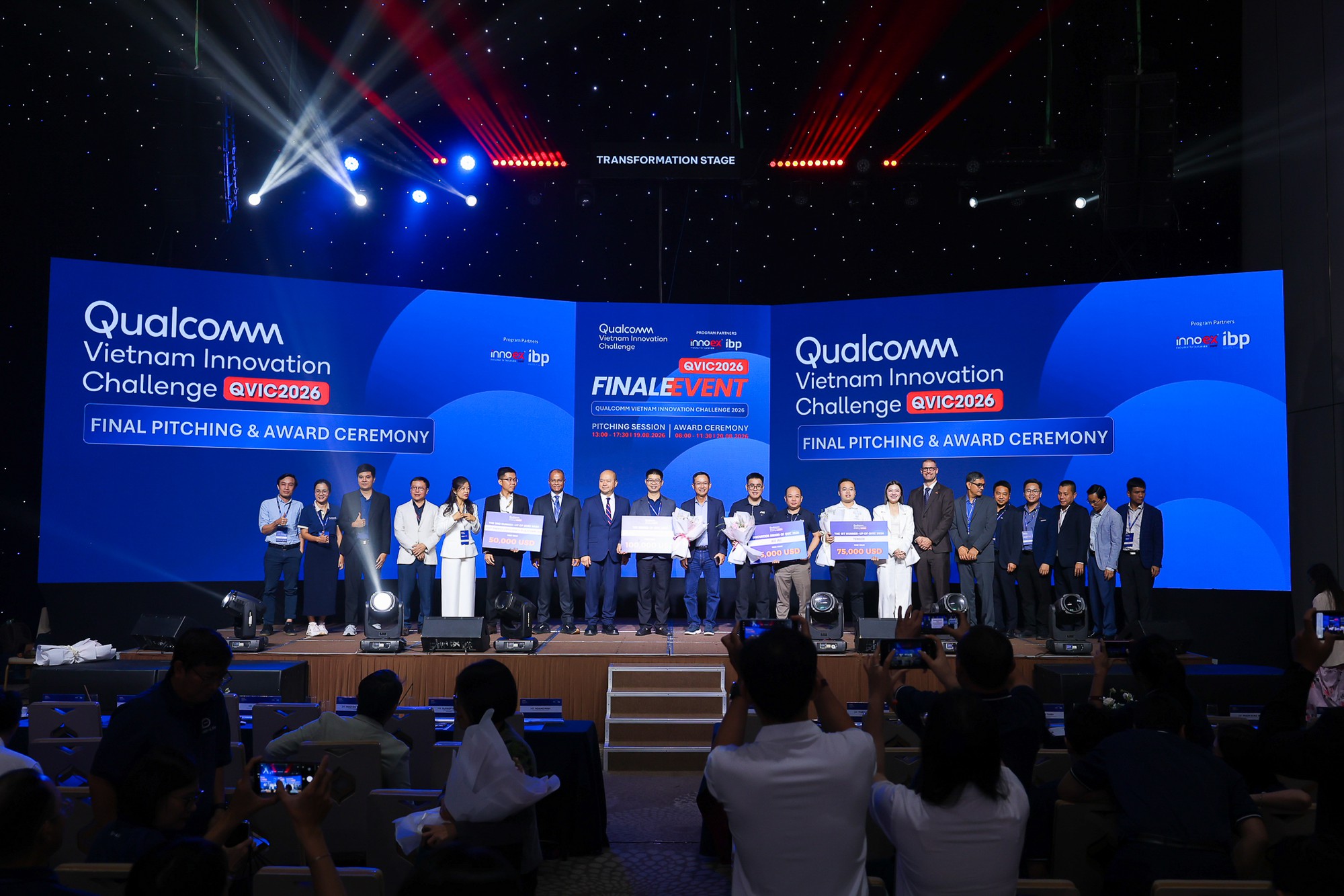 5 startup Việt vừa nhận một giải thưởng tổng trị giá 255.000 USD