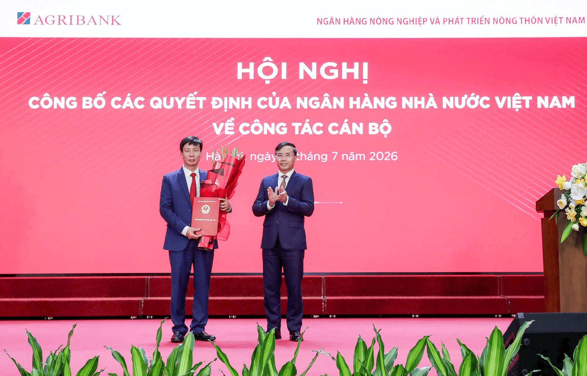 Thống đốc NHNN Phạm Đức Ấn trao quyết định bổ nhiệm nhân sự cấp cao Agribank