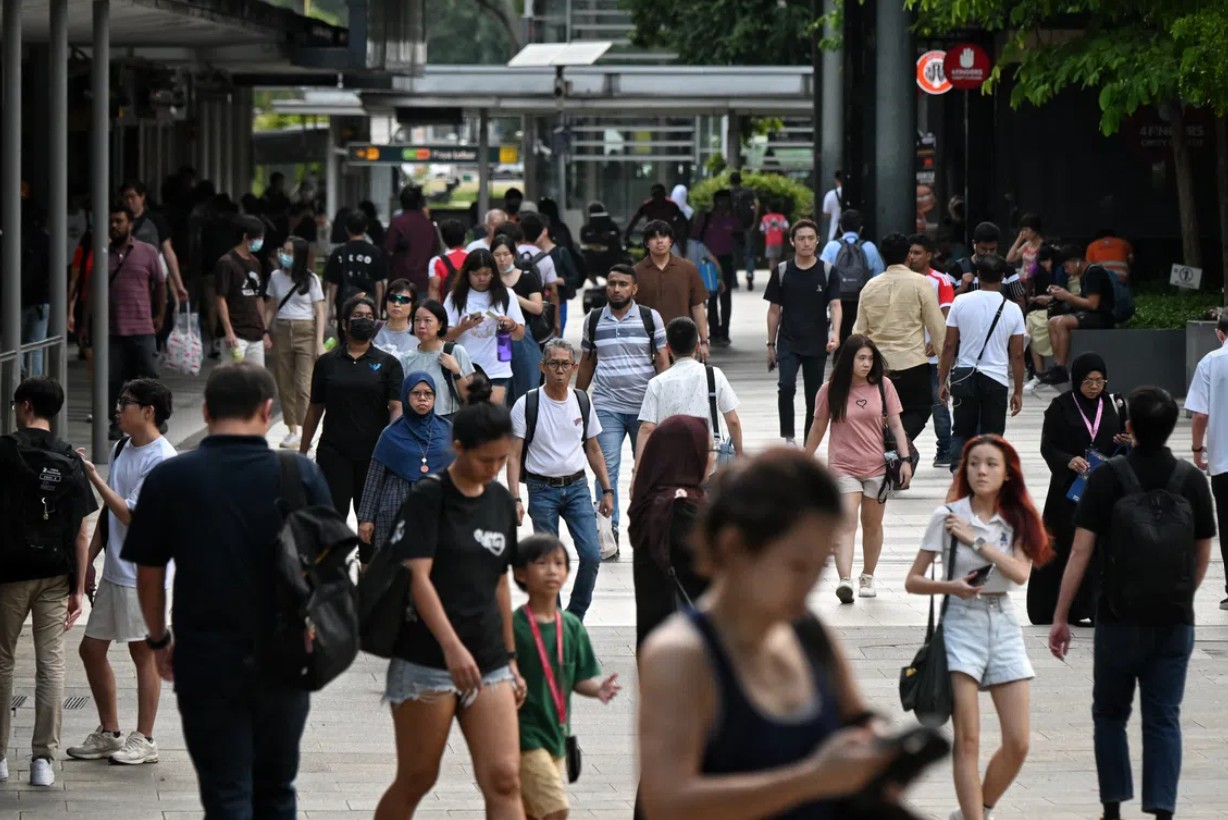 Singapore triển khai gói hỗ trợ chi phí sinh hoạt cho hơn 2,4 triệu công dân