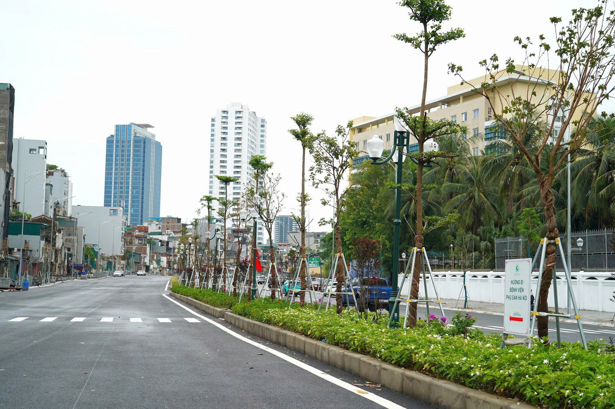 Đề xuất phương án lưu thông trên đường Vành đai 1, đoạn Hoàng Cầu - Voi Phục