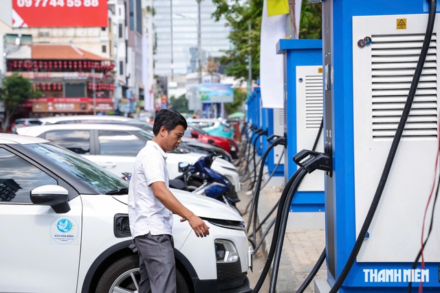 Hạ tầng trạm sạc xe điện tăng trưởng nóng, Bộ Công thương xây dựng quy chuẩn an toàn