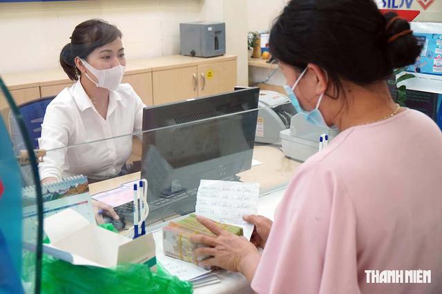 Lãi suất tiết kiệm 'âm thầm' tăng