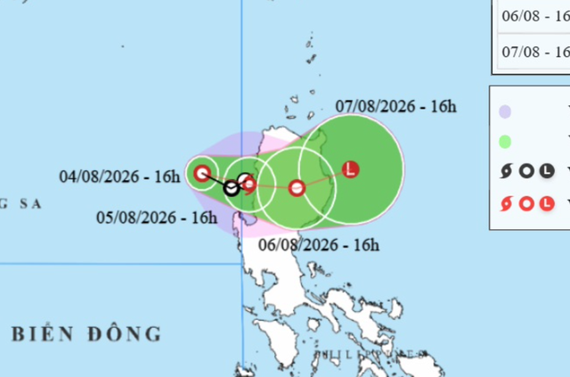 Áp thấp nhiệt đới trên Biển Đông bất ngờ 'quay xe' về hướng Philippines, vì sao?
