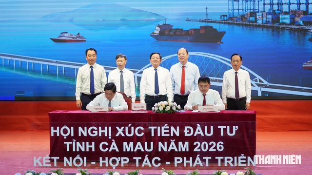 Cà Mau trao quyết định đầu tư cho 19 dự án hơn 40.000 tỉ đồng