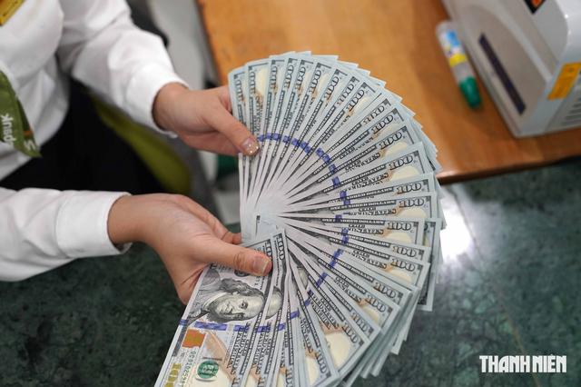 Giá USD hôm nay 2.8.2026: Tuần giảm ngược chiều euro, bảng Anh