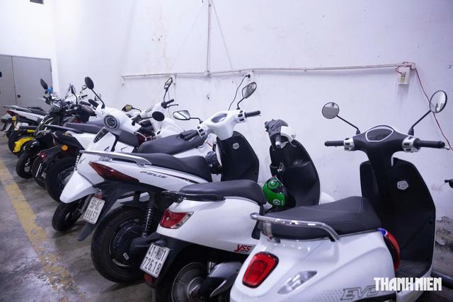 Cán bộ TP.HCM tiên phong 'xanh hóa' phương tiện