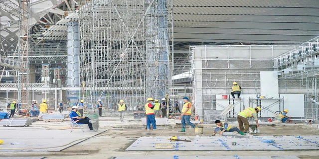 Sau cuộc di dời 17.000 dân lớn nhất lịch sử, nay 7.100 người quyết lập kỳ tích cho dự án lớn nhất Việt Nam