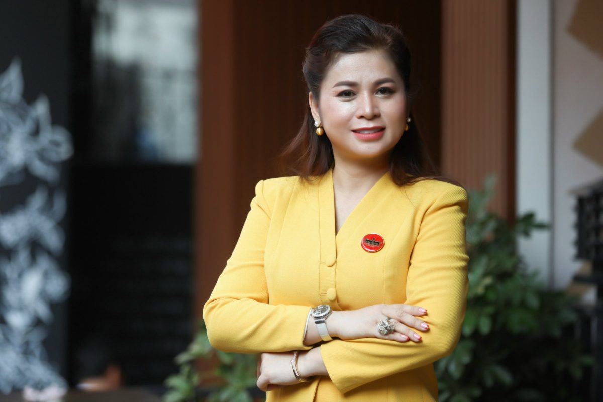 Bà Lê Hoàng Diệp Thảo lại sắp đón tin vui tại thị trường đông dân thứ 5 thế giới?