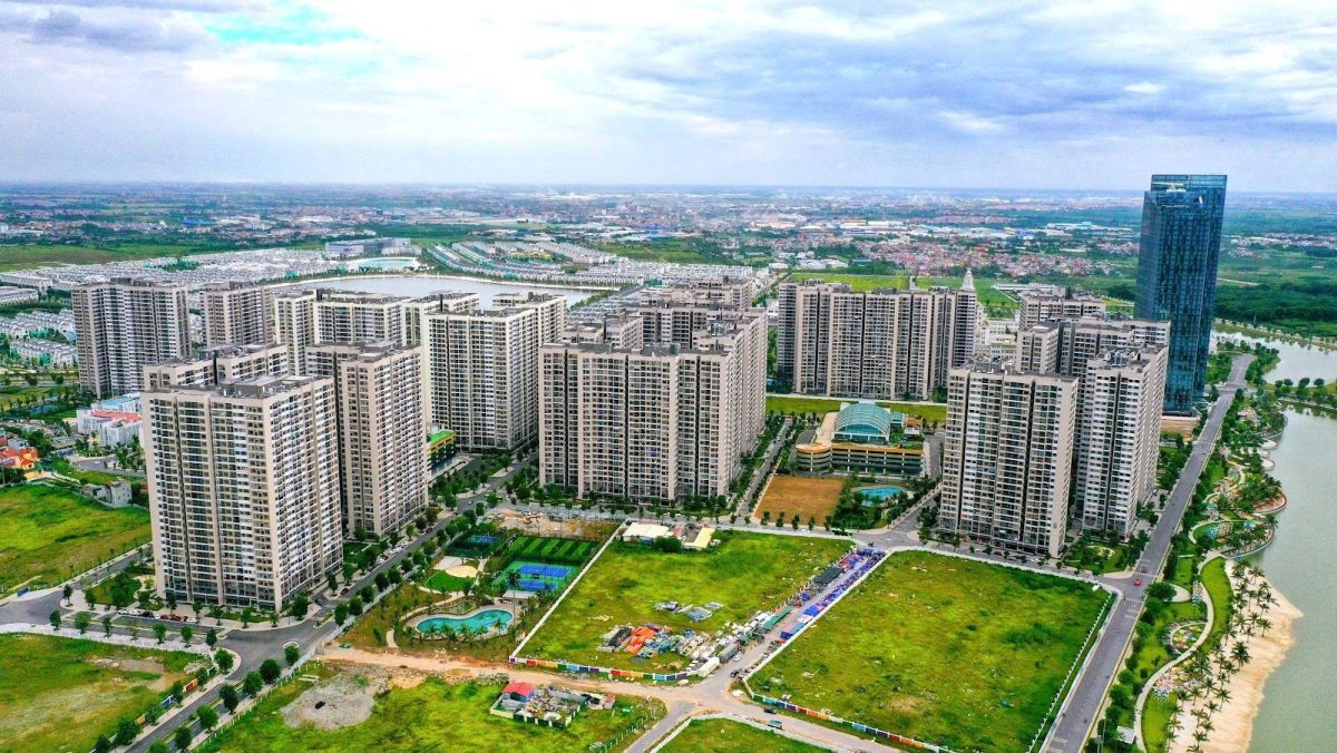 Nghịch lý trên thị trường chung cư, giá giảm nhưng người mua không mặn mà