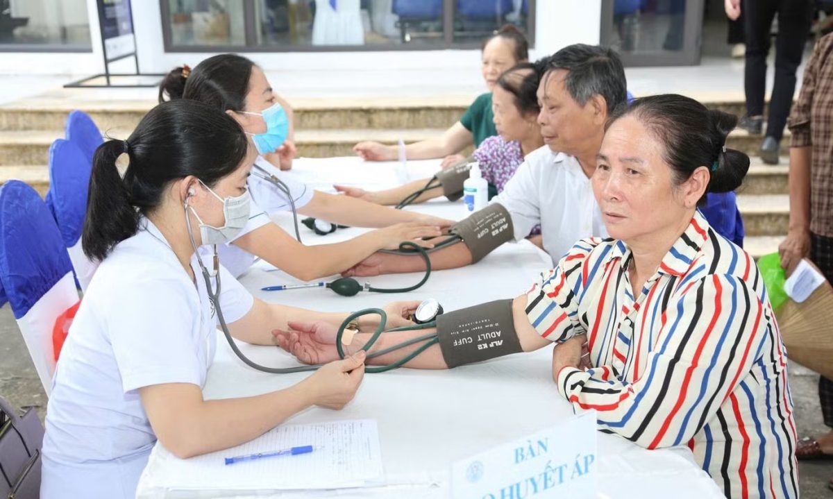 Chỉ đạo mới nhất của Thủ tướng về khám sức khỏe cho người dân - Ảnh 1