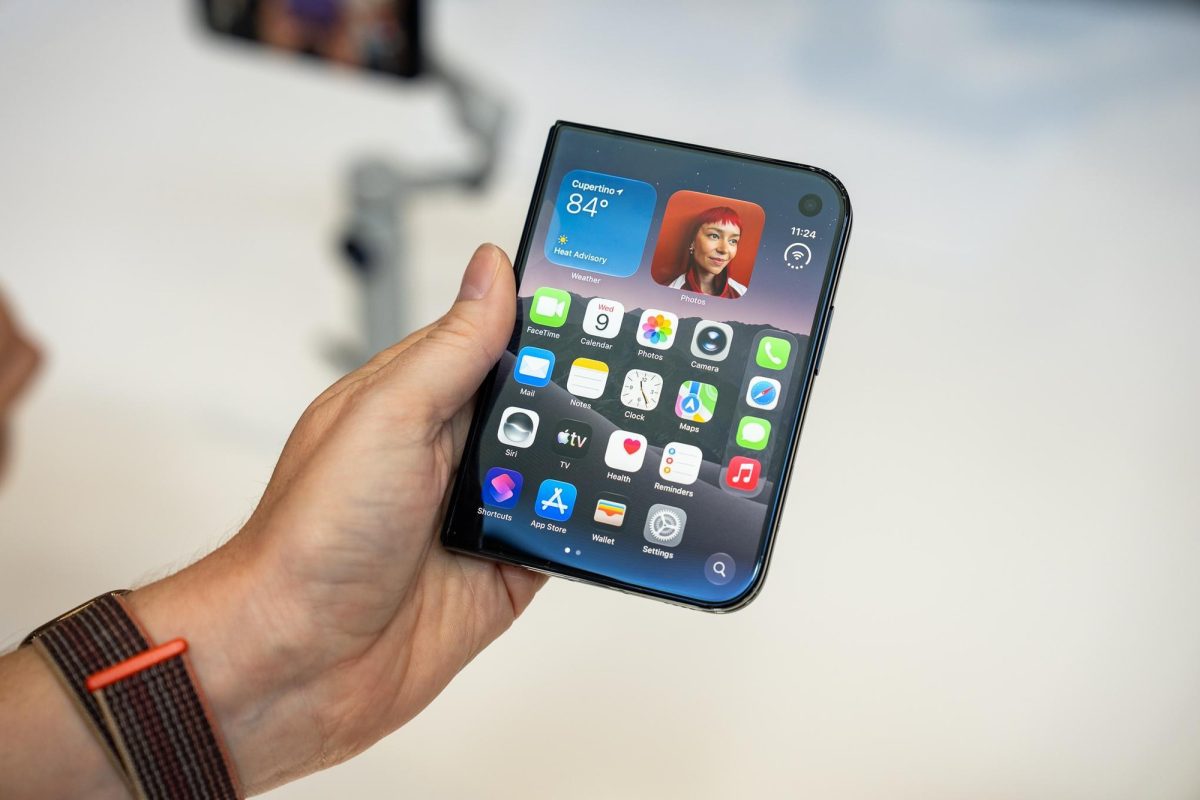 Cận ảnh iPhone Duo